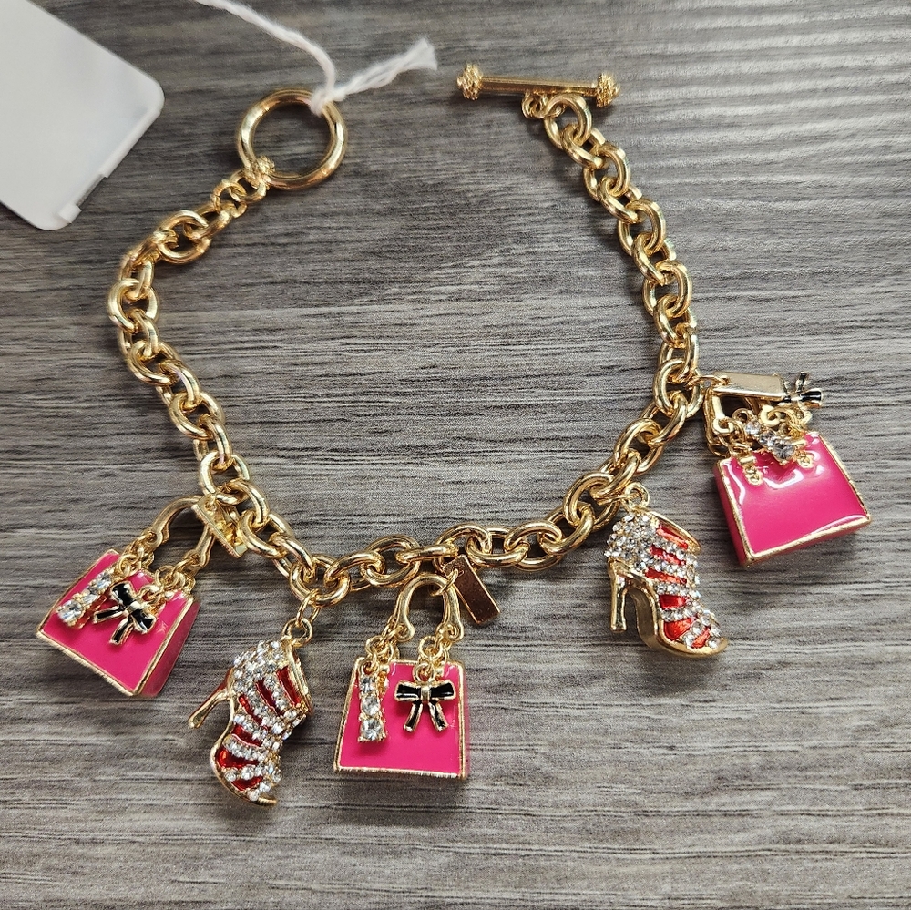 Elegant Gold Charm Bracelet with Fashion Charms